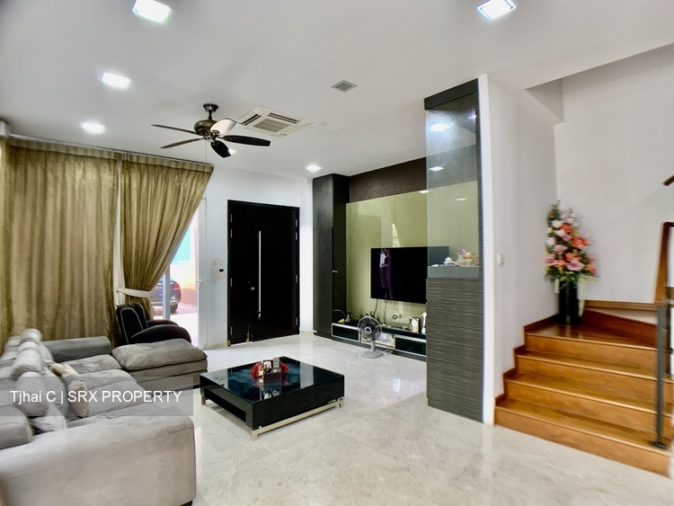 Sembawang Springs Estate thumbnail photo